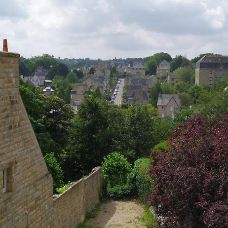 Dinan Chateau - Parking Inclus Esterno foto